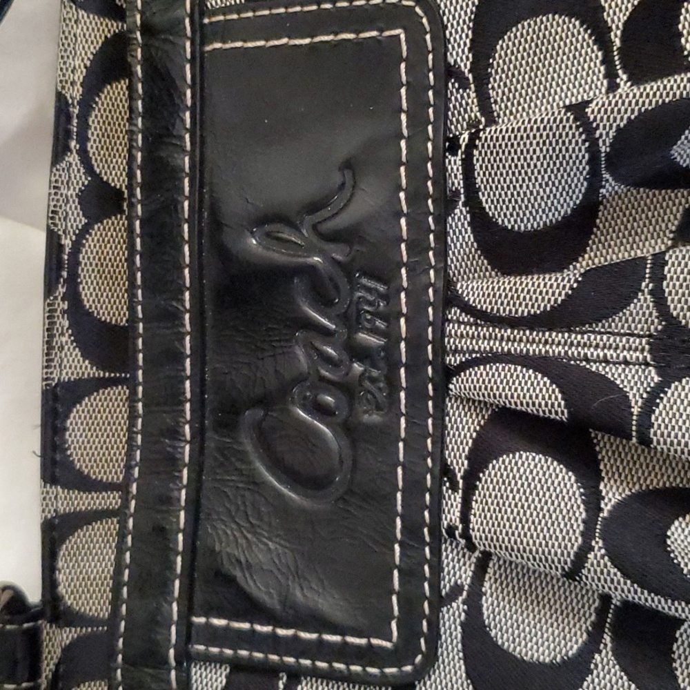 Coach Purse - Picture 2 of 16